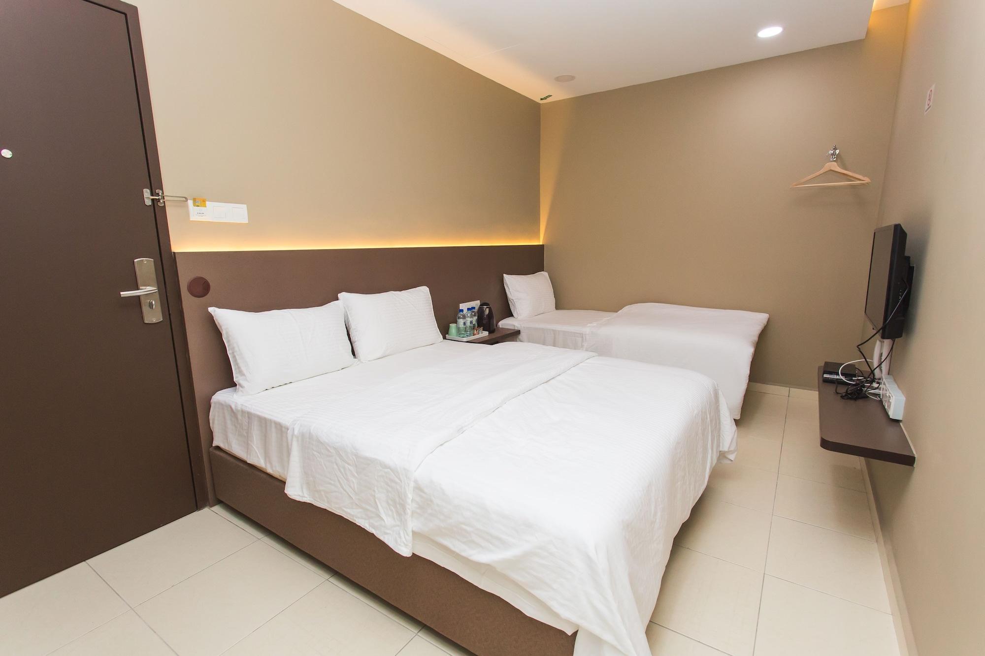 Tropika Garden Hotel Johor Bahru Exterior foto
